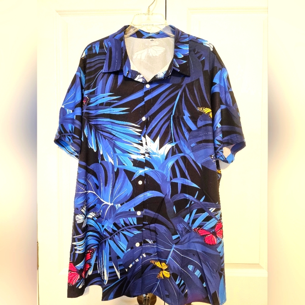 Men's Tropical Blue and Black Short Sleeve Button-Up Shirt
